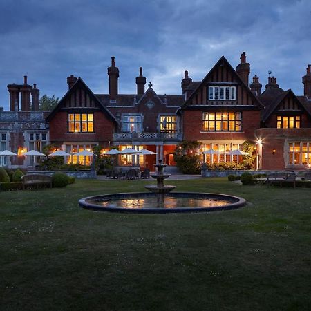Macdonald Elmers Court Resort Lymington Exterior foto
