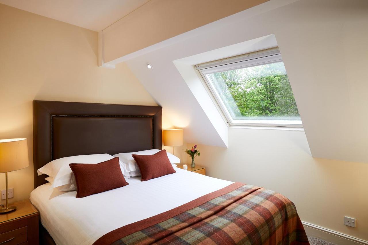 Macdonald Elmers Court Resort Lymington Exterior foto